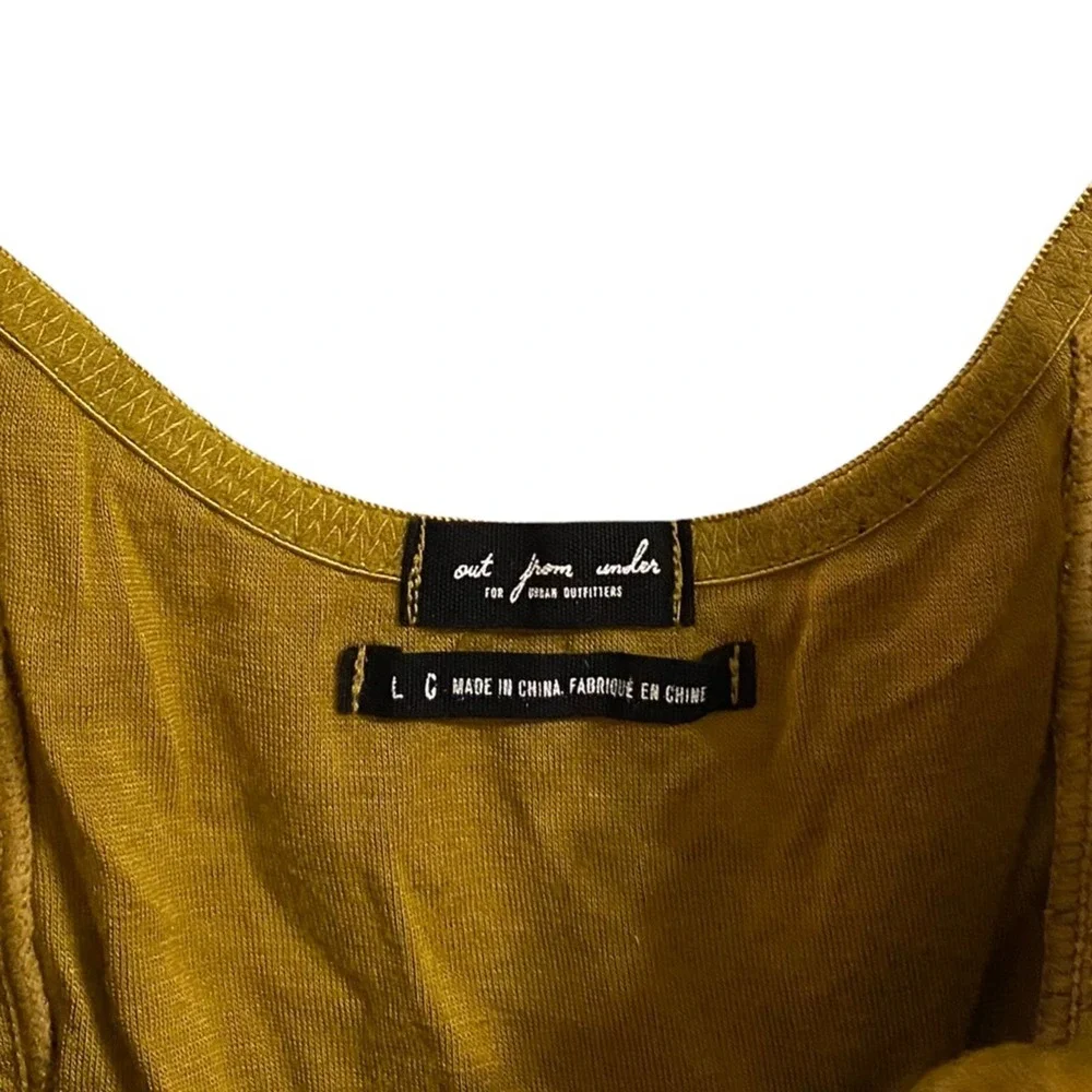 Out From Under by Urban Outfitters Battenberg Lace Bodysuit Size Large - Picture 7 of 8